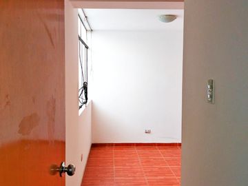 Hermosa Casa En Venta - Avenida Canta Callao