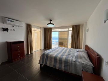 casa de venta frente al mar en manta zona sur