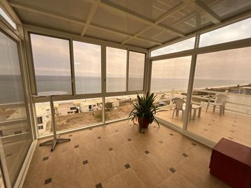 casa de venta frente al mar en manta zona sur