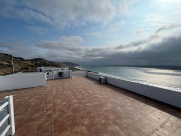 casa de venta frente al mar en manta zona sur