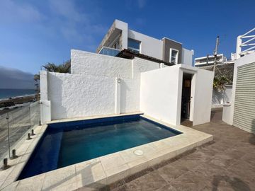 casa de venta frente al mar en manta zona sur