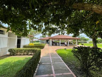 VENTA CASA CAMPESTRE MELGAR