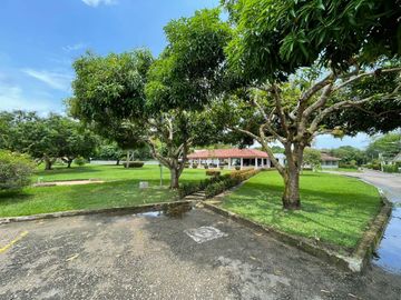 VENTA CASA CAMPESTRE MELGAR