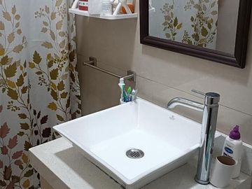 EXCELENTE DPTO. EN BUENA ZONA DE ATE
