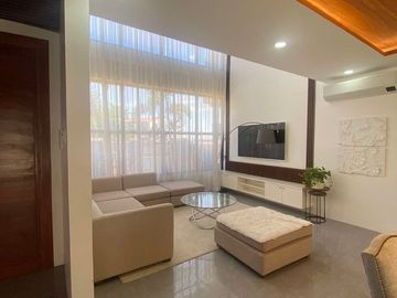 6 Bedrooms House and Lot with Indoor Pool for Sale in Highlands Pointe II, Rizal