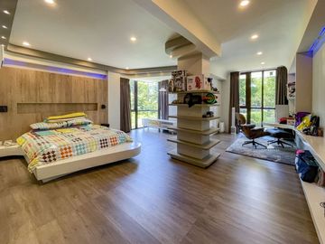 HIGH-END House and Lot for Sale in Valley Golf Subdivision, Rizal WITH SOLAR PANELS
