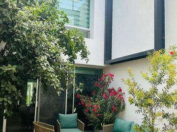 Casa en Venta en Coto San Nicolás Aguascalientes (HELEN)