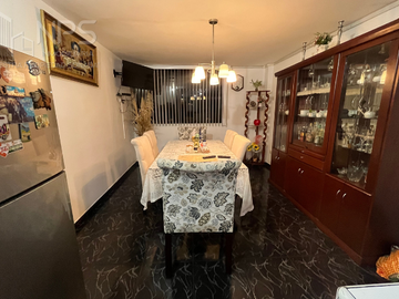 ALQUILO OFICINA /  DEPARTAMENTO EN AVENIDA CARLOS IZAGUIRRE - LOS OLIVOS