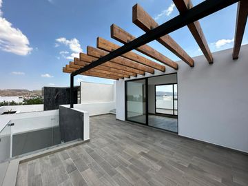 Casa en venta en Parque Veracruz, Lomas de Angelopolis, Puebla.