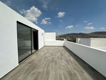 Casa en venta en Parque Veracruz, Lomas de Angelopolis, Puebla.