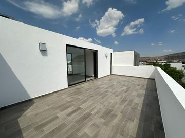 Casa en venta en Parque Veracruz, Lomas de Angelopolis, Puebla.