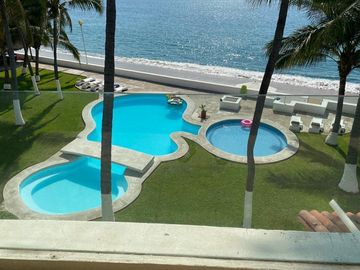 Penthouse en Playa Azul Manzanillo Amueblado con Vista Al Mar