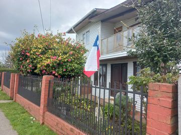 VENTA CASA AVENIDA MAULLIN
