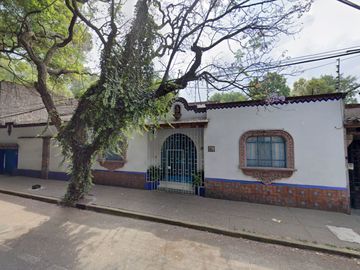 BONITA CASA EN COYOACAN  BARRIO SANTA CATARINA