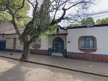 BONITA CASA EN COYOACAN  BARRIO SANTA CATARINA