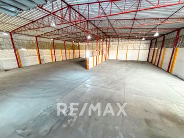 Venta De Local Comercial En Av Agenlica Gamarra 6,475M2 En Los Olivos