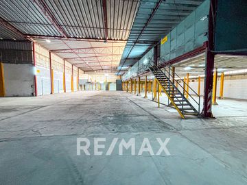 Venta De Local Comercial En Av Agenlica Gamarra 6,475M2 En Los Olivos