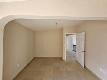 ¡Casa en Venta en Zinacantepec, Estado de México! A solo 5 minutos de Hacienda Barbabosa!