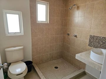 ¡Casa en Venta en Zinacantepec, Estado de México! A solo 5 minutos de Hacienda Barbabosa!