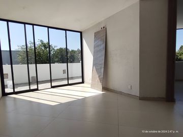 VENTA CASA Nueva de 4 Recámaras ACABADOS DE LUJO en Las Fuentes Te Espera