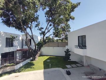 VENTA CASA Nueva de 4 Recámaras ACABADOS DE LUJO en Las Fuentes Te Espera