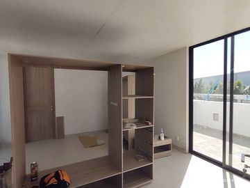 VENTA CASA Nueva de 4 Recámaras ACABADOS DE LUJO en Las Fuentes Te Espera