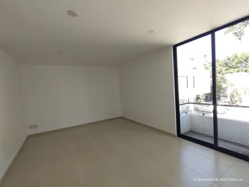 VENTA CASA Nueva de 4 Recámaras ACABADOS DE LUJO en Las Fuentes Te Espera