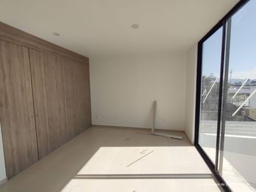 VENTA CASA Nueva de 4 Recámaras ACABADOS DE LUJO en Las Fuentes Te Espera
