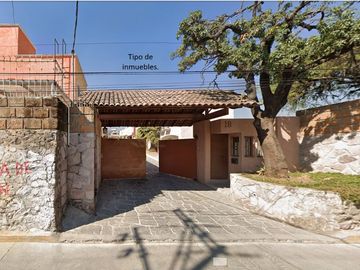 Casa en Remante Bancario.  **Fantástica oportunidad que no puede dejar pasar**