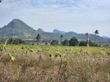 Land for Sale in Bang Saray Eastside, Beautiful mountain view.