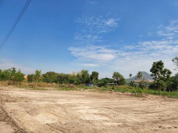 Land for Sale in Bang Saray Eastside, Beautiful mountain view.