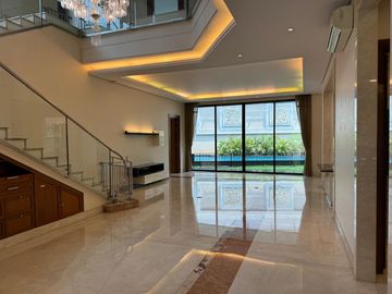 DIJUAL / SEWA RUMAH SIAP HUNI DI KOMPLEK ELIT VILLA HIJAU PONDOK INDAH JAKARTA SELATAN