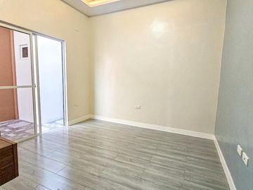 SPACIOUS MODERN BUNGALOW HOUSE AND LOT IN BFRV LAS PINAS CITY