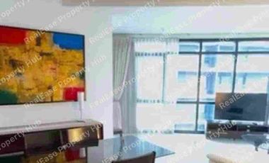 FOR SALE : 2BR unit with Parking in Arya Residences, BGC ₱37.6M