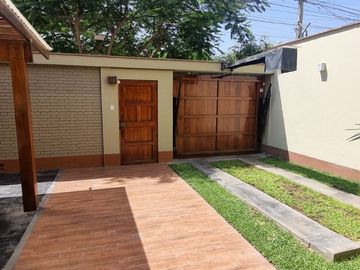 CASA EN VTA. URB. SAN IGNACIO DE MONTERRICO STGO DE SURCO