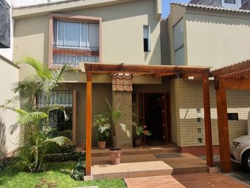 CASA EN VTA. URB. SAN IGNACIO DE MONTERRICO STGO DE SURCO