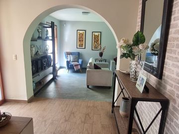 CASA EN VTA. URB. SAN IGNACIO DE MONTERRICO STGO DE SURCO