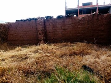 *🏞️ ¡Construye el hogar de tus sueños! Terreno en venta en la exclusiva Urb. Los Laureles - San Sebastián - Cusco* 🏡
