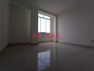 Venta De Departamento Flat En Smp - Av Canta Callao - Av Alisos