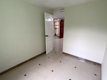 Venta Casa de 3 Pisos en Carabayllo, Sta. Isabel 283m2 de Construcción