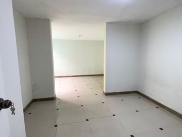 Venta Casa de 3 Pisos en Carabayllo, Sta. Isabel 283m2 de Construcción