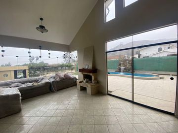 SE ALQUILA HERMOSA CASA DE CAMPO EN SANTA CLARA