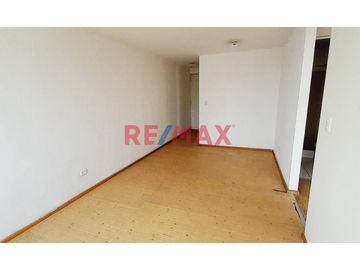 Excelente Oportunidad - Departamento En Venta - Urb. Parques Del Agustino