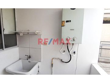 Excelente Oportunidad - Departamento En Venta - Urb. Parques Del Agustino