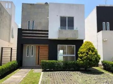 Casa en venta Floresta, Metepec.