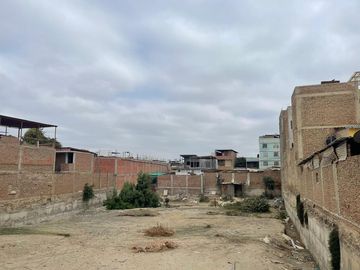 SE VENDE TERRENO EN PIURA