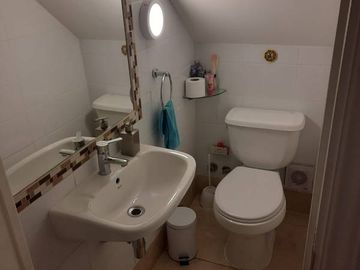 VENTA AMPLIA CASA, ENTORNO NATURAL ALTO MACUL