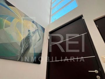 VENTA RESIDENCIA EN ESQUINA, DIANA NATURA RESIDENCIAL, ZAPOPAN