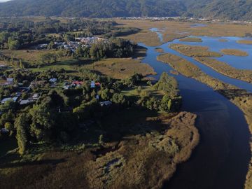 Casa con Acceso al Río Angachilla Sector Las Gaviotas
