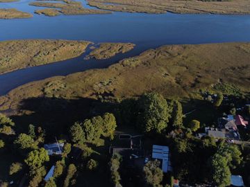 Casa con Acceso al Río Angachilla Sector Las Gaviotas